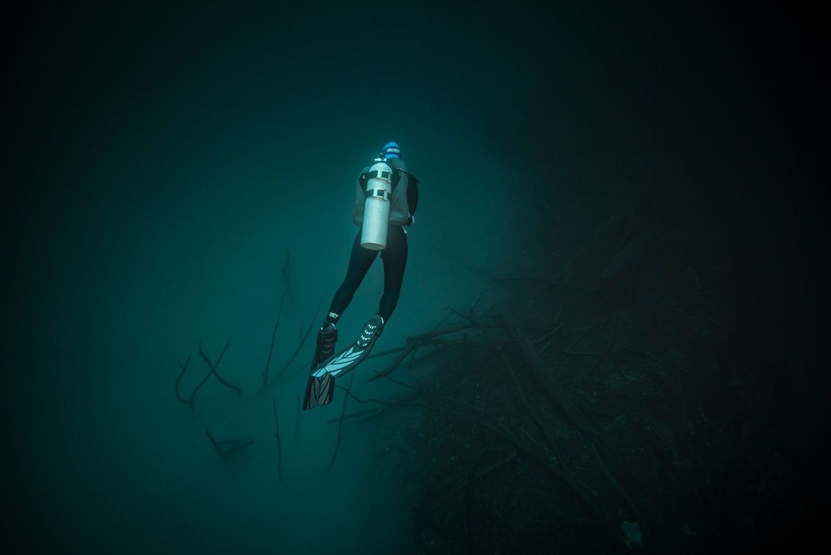 Cenote Angelita dive